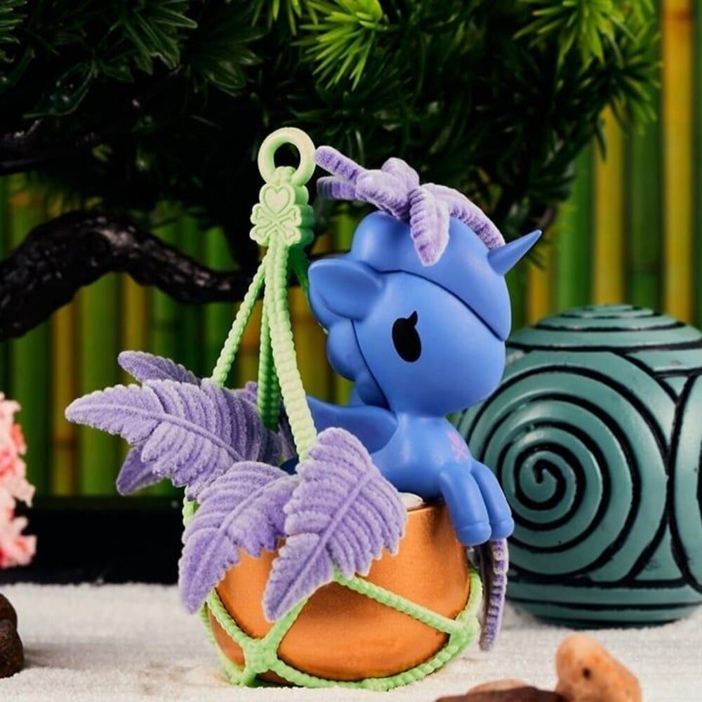 tokidoki Hope Unicorno from Botanical Harmony Unicorno Series - Picture 5 of 10